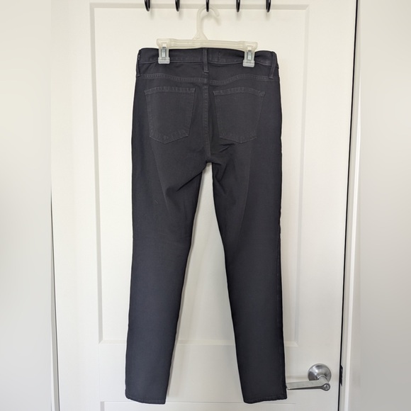 Gap Jeans - Picture 3 of 3